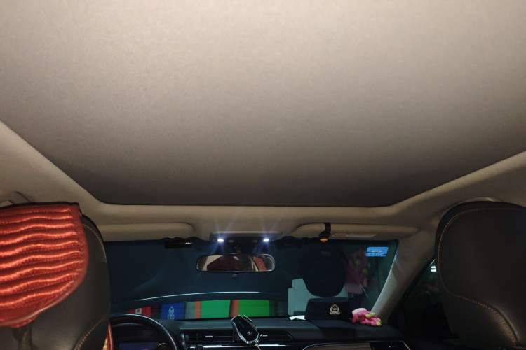 Used Toyota Camry 2018 Dual-Engine 2.5 HG Luxury Edition