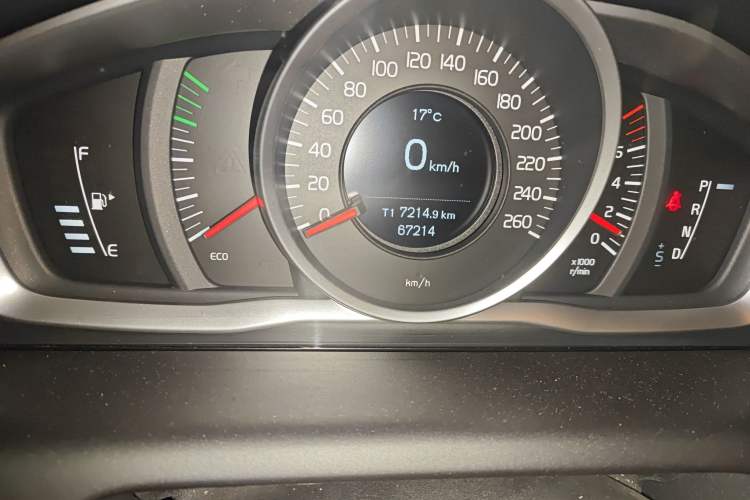 Used Volvo XC60 2016 T5 Smart Upgrade Model