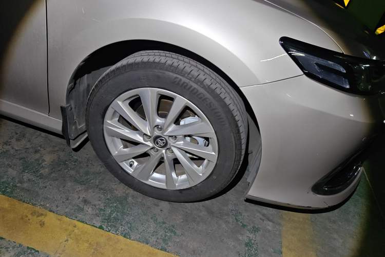 Used Toyota Camry 2021 2.0G Luxury Edition