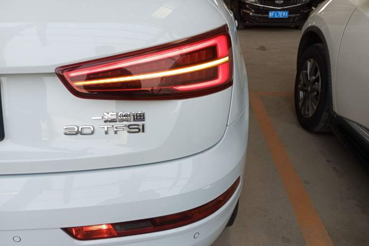 Used Audi Q3 2018 30th Anniversary Edition 30 TFSI Fashion Model