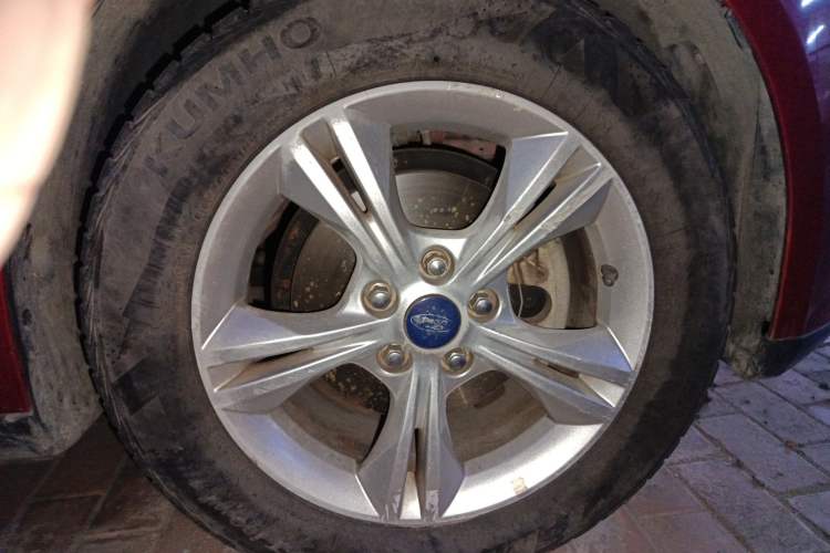 Used Ford Focus 2012 Hatchback 1.6L Automatic Fashion Edition