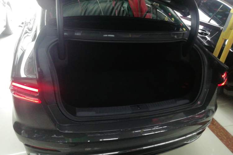 Used Lincoln Z 2022 iEnjoy Luxury Edition