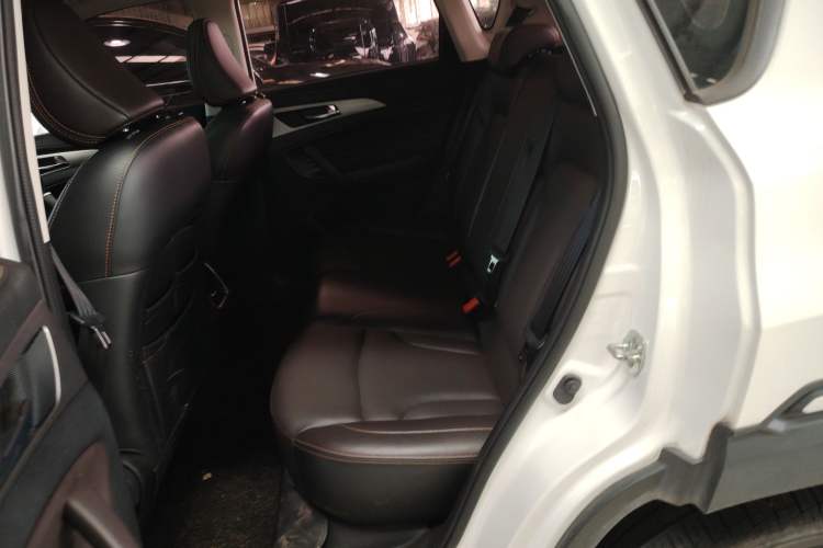 Used Changan CS35PLUS 2018 1.6L Automatic Changlian Edition China V Standard
