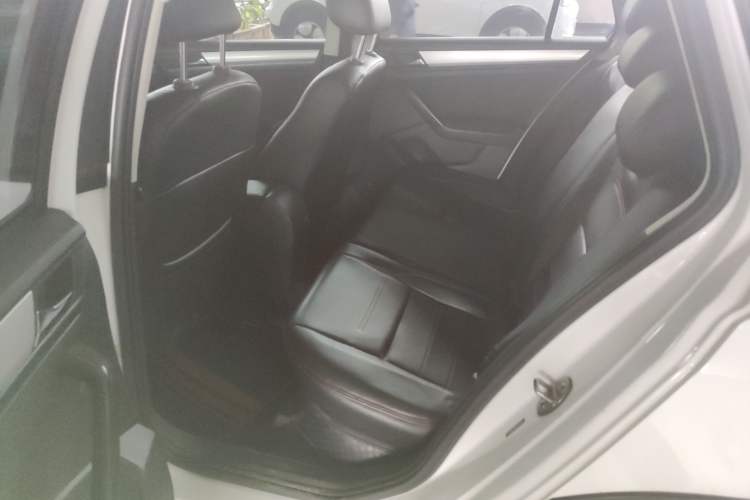 Used Volkswagen C-TREK 2020 1.5L Automatic Fashion Edition