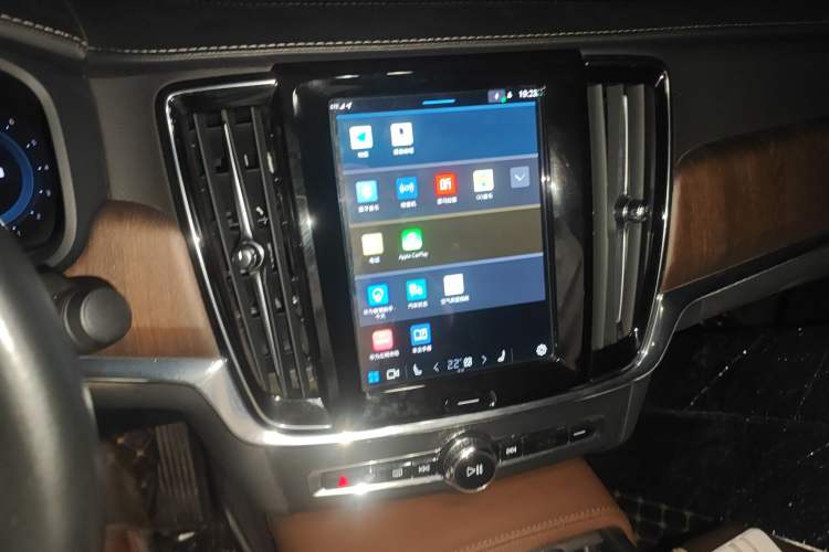 Used Volvo S90 2022 B5 Zhiyuan Luxury Edition