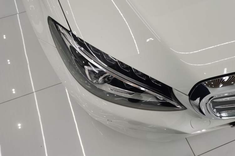 Used Mercedes-Benz C-Class 2016 C 200 L