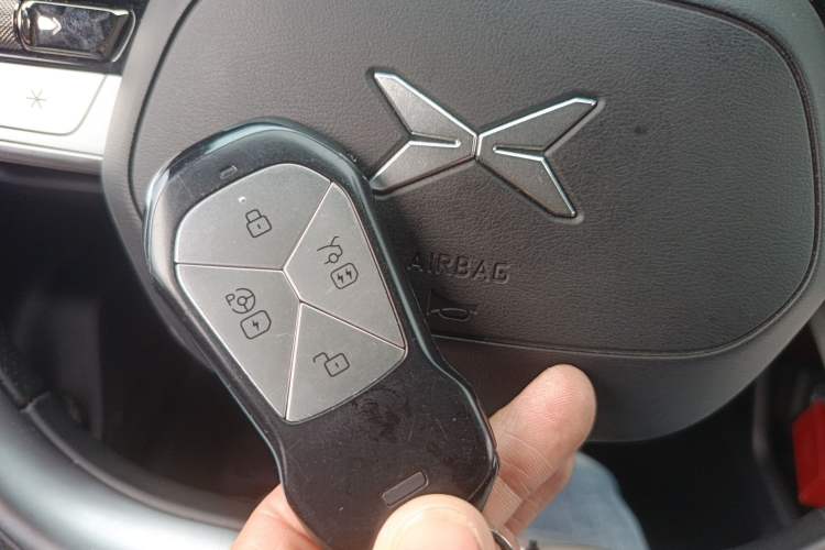 Used XPeng P7 2024 P7i 702 Max Pengyi Edition Vehicle Key