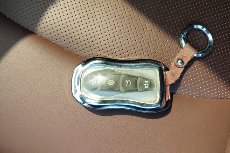 Used Geely Auto Emgrand X7 Sport 2020 1.8TD DCT Zhi Ling PRO Vehicle Key