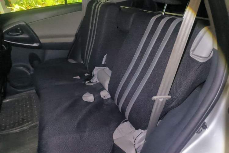 Used Toyota RAV4 2011 2.0L Automatic Classic Edition