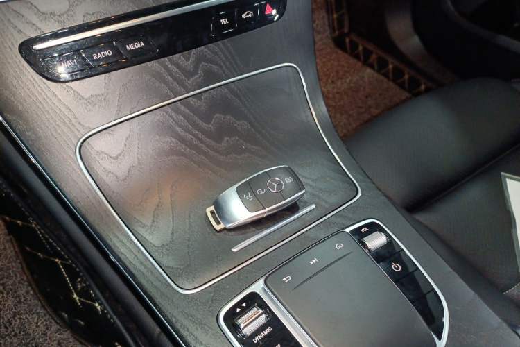 Used Mercedes-Benz C-Class 2021 C 200 L Fashion Edition Sport Version Vehicle Key