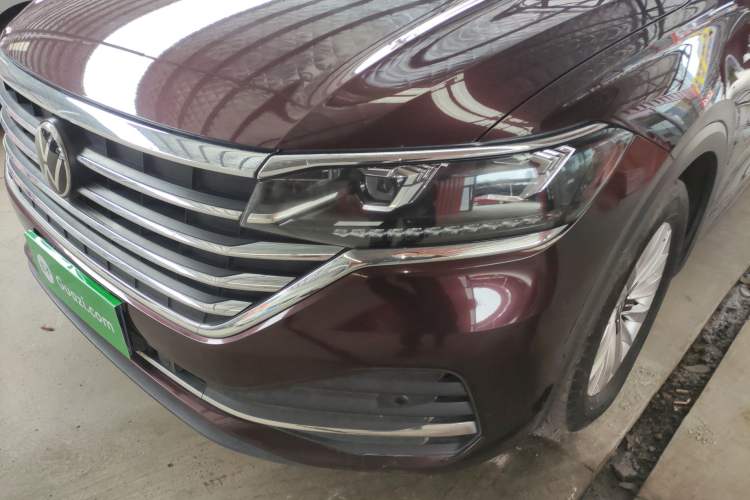 Used Volkswagen Viloran 2022 330TSI Business Edition
