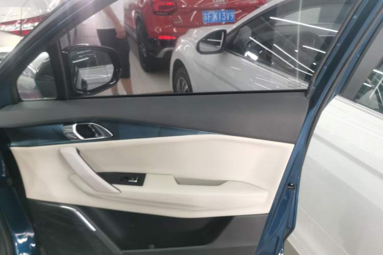 Used Lynk & Co 06 2020 1.5T YAO Halo