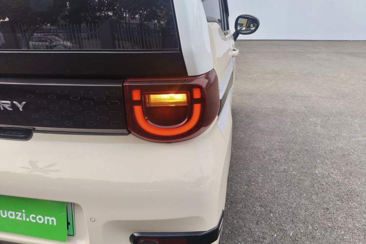 Used Chery QQ Ice Cream 2024 Edition Youth Version 205km Sundae
