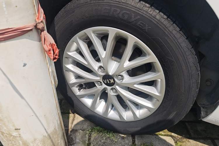 Used Kia K2 2017 Sedan 1.4L Automatic GLS