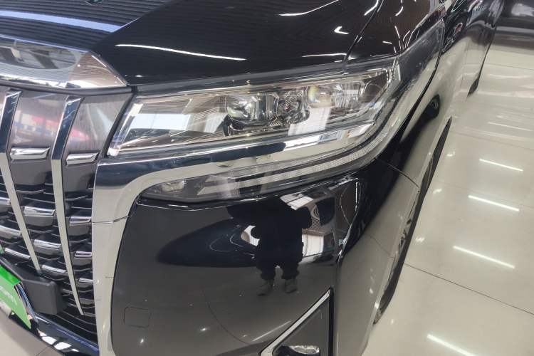 Used Toyota Alphard 2019 Dual-Engine 2.5L Luxury Edition