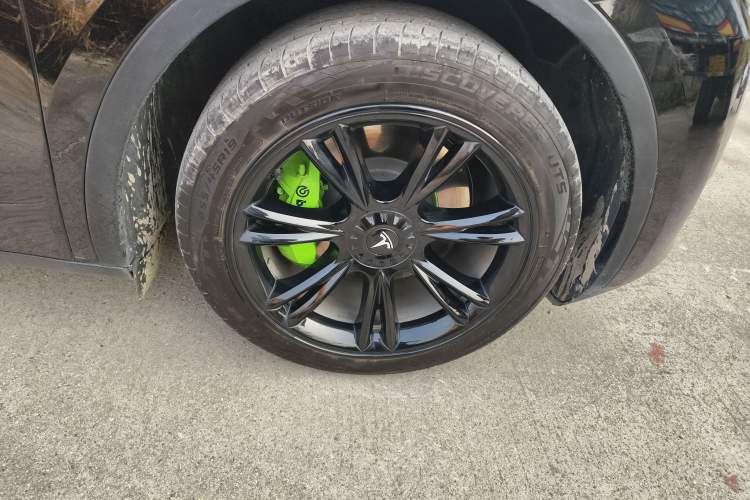 Used Tesla Model Y 2022 Revised Version Rear-Wheel Drive Right Front Wheel Hub