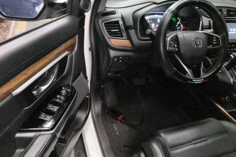 Used Honda CR-V 2019 240TURBO CVT 2WD Fashion Edition China V