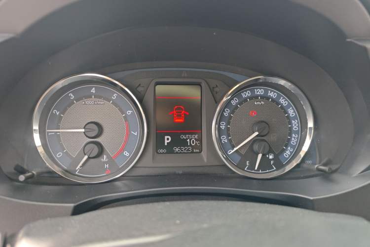 Used Toyota Corolla 2014 1.6L CVT GL-i Leather Edition Instrument Cluster