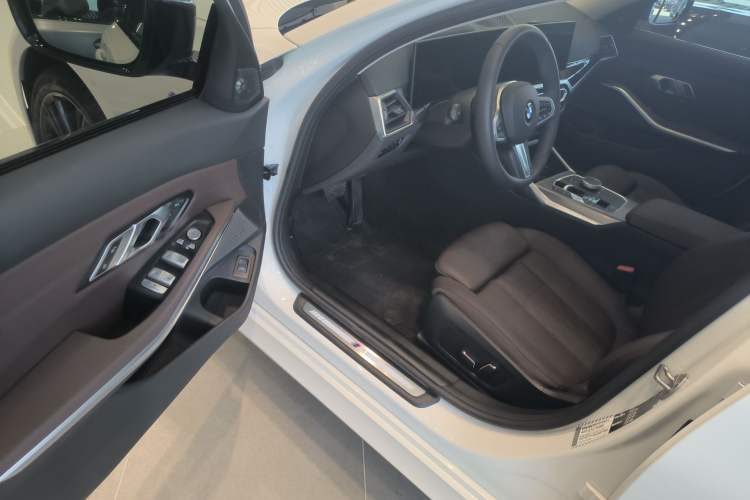 Used BMW 3 Series 2024 325Li M Sport Night Edition Package
