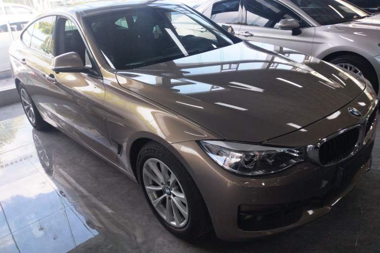 Used BMW 3 Series GT 2016 320i Fashion Model