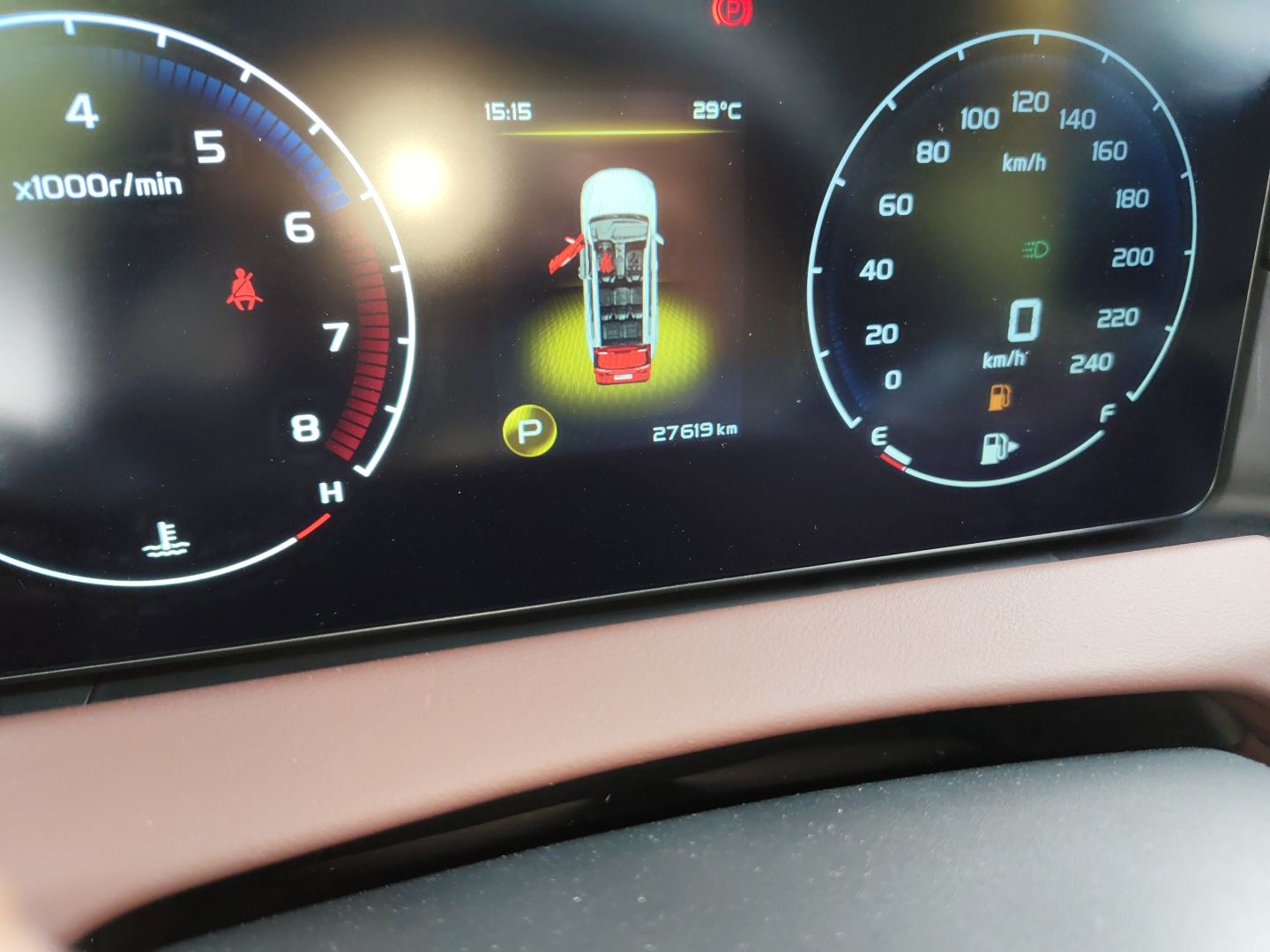 Geely Auto Haoyue 2022 1.8TD DCT Luxury 7-Seater — снимка 12