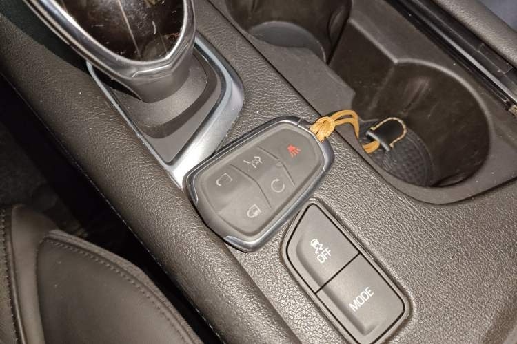 Used Cadillac XT5 2018 25T Luxury Model
