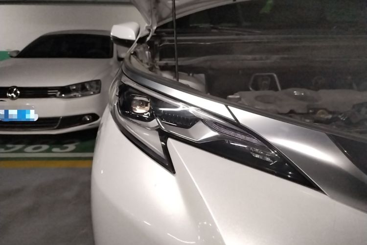 Used Toyota SIENNA 2021 2.5L Hybrid Premium Edition