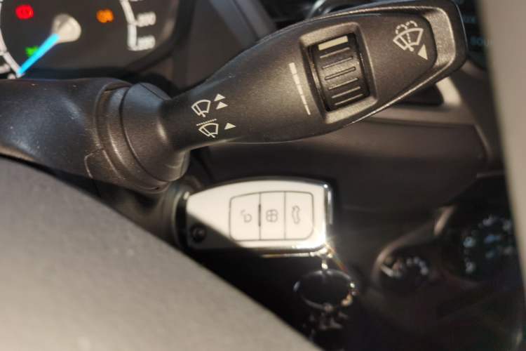 Used Ford Fiesta 2013 Hatchback 1.5L Manual Fashion Edition