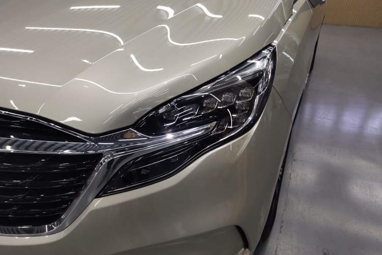 Used Buick GL8 2022 ES Landtrek 653T Flagship Model
