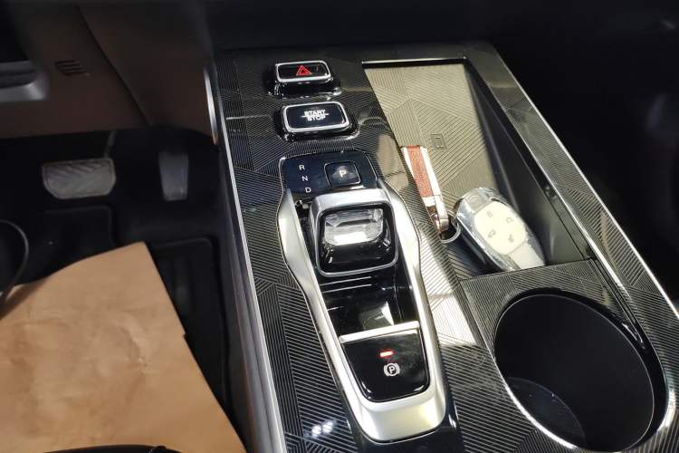 Used GAC Trumpchi EMKOO 2022 2.0T Neutron Star Pro Edition