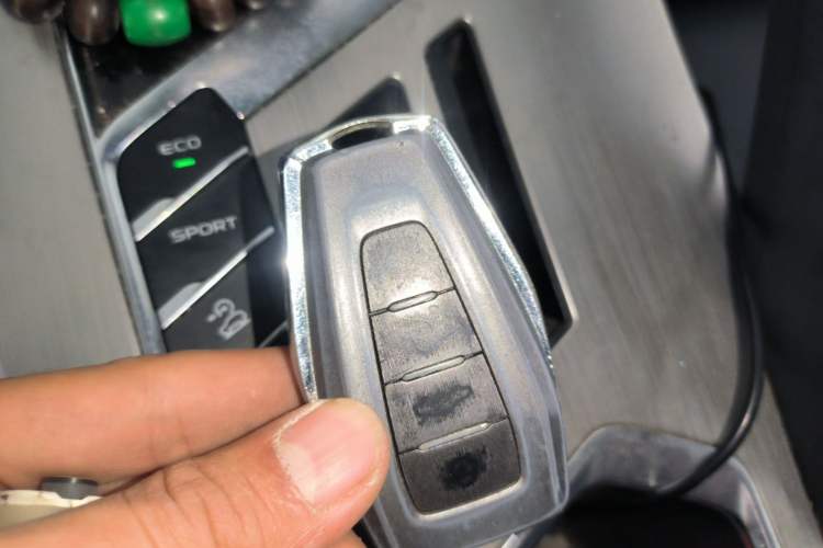 Used Geely Auto Coolray 2019 Sport Version 260T DCT Battle China VI Standard Vehicle Key