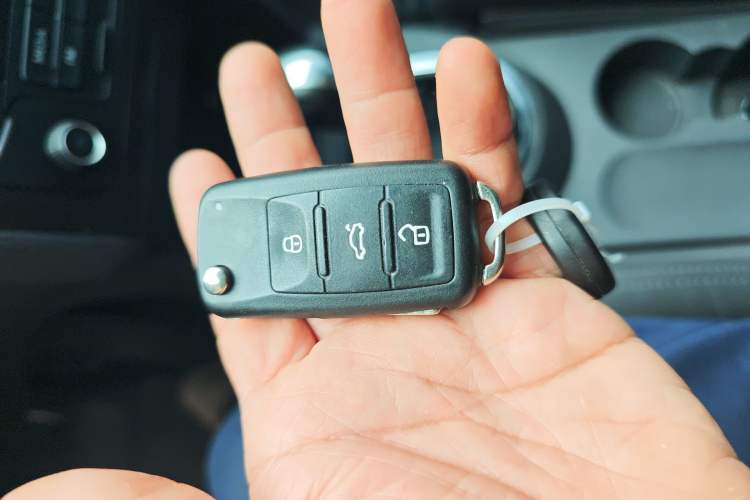 Used Volkswagen Touran 2015 1.4T DSG Comfort Edition 5 Seats Vehicle Key