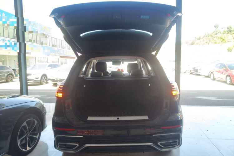 Used Hongqi HS5 2023 2.0T Four-Wheel Drive Flagship Pro Edition Trunk