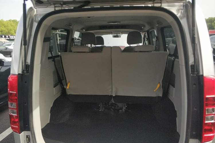 Used JAC Refine M3 2021 PLUS IKEA High-Power Edition 1.5T Luxury Model
