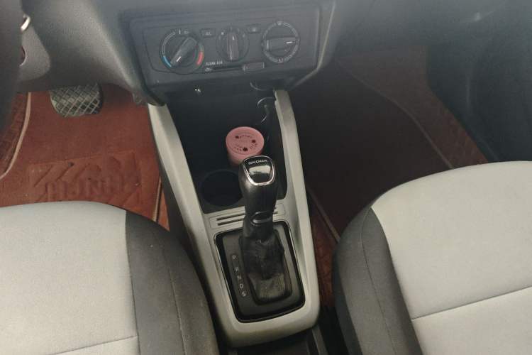 Used Skoda Fabia 2017 1.4L Automatic Car Enjoy Edition