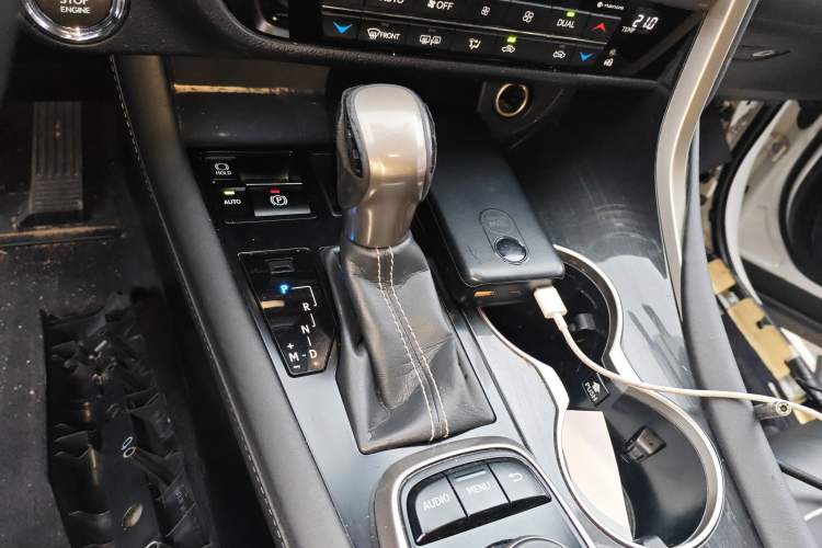 Used Lexus RX 2016 300 Two-Wheel Drive Elite Version China V Standard Gear Lever