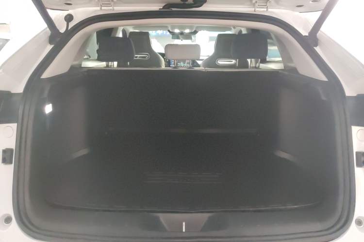 Used CHANGAN UNI-K iDD 2022 Blue Whale iDD 130km 1.5T Prestige Model
