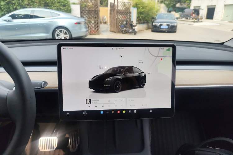 Used Tesla Model Y 2022 Rear-Wheel-Drive Version
