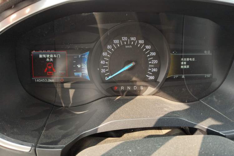 Used Ford Edge 2016 EcoBoost 245 Two-Wheel-Drive Titanium 7-Seater Instrument Cluster