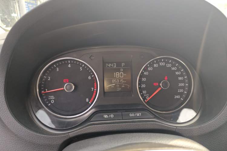 Used Volkswagen Polo 2016 1.6L Automatic Luxury Model Instrument Cluster