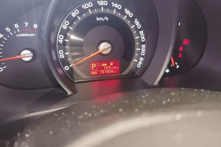 Used Kia Sportage R 2012 2.0L Automatic Two-Wheel Drive GL Trim