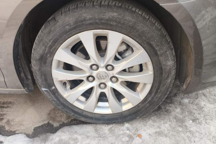 Used Buick LaCrosse 2013 2.4L SIDI Elite Comfort Version