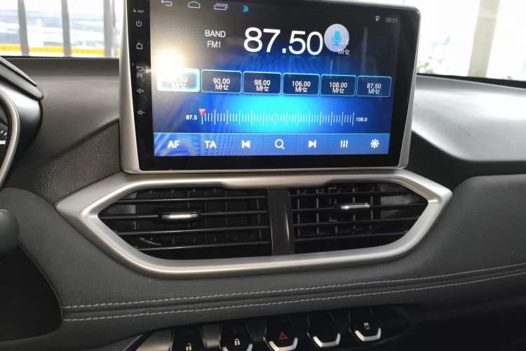 Used Baojun 530 2018 1.5T Manual Comfort Version China V
