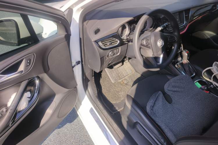 Used Buick Verano 2016 Hatchback GS 20T Dual-Clutch Passionate Sporty Model