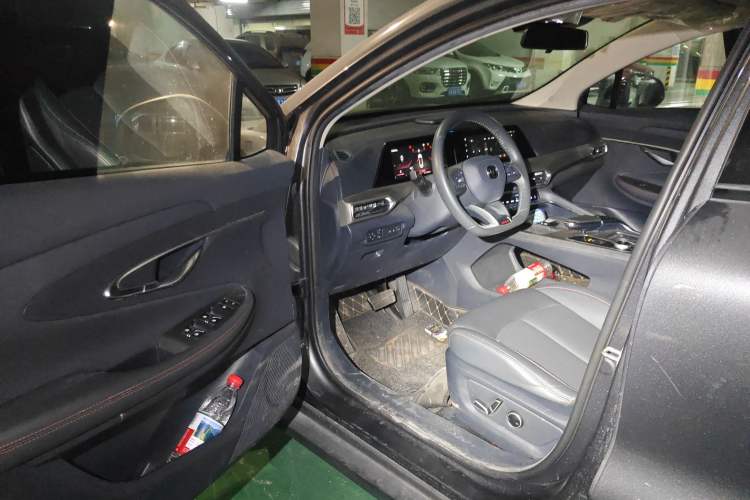 Used Changan UNI-T 2020 1.5T Flagship Version
