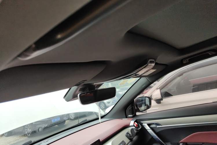 Used Geely Auto Coolray 2019 Sport Model 260T DCT Battle China V Standard Headliner