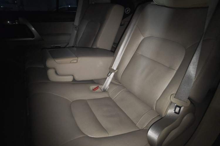 Used Toyota Land Cruiser 2012 4.6L Automatic VX-R Left Rear Seat
