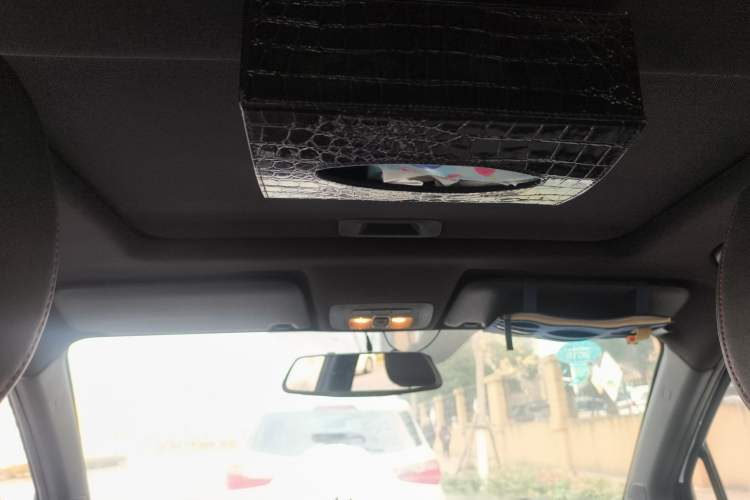 Used Brilliance V3 2015 1.5L Manual Smart Version
