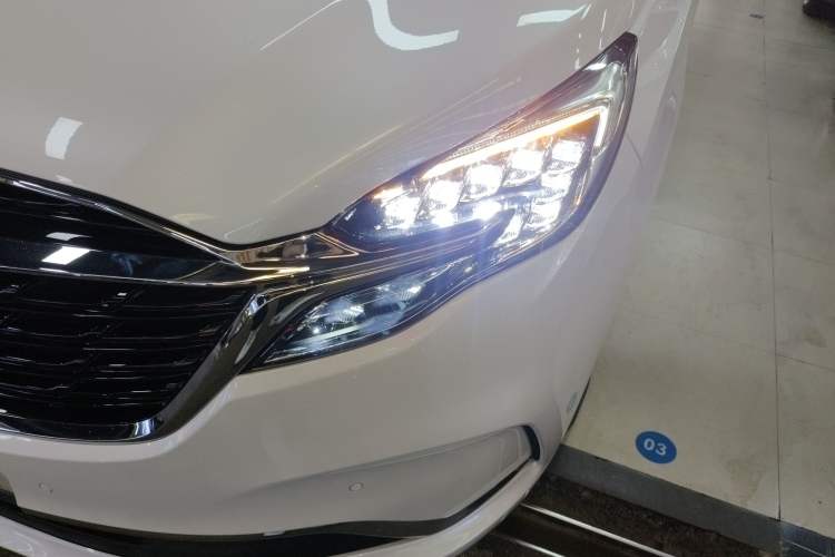 Used Buick GL8 2021 ES Land Cruiser 653T Luxury Edition