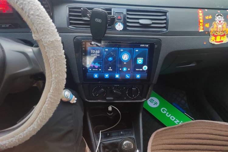 Used Volkswagen Santana 2021 1.5L Manual Fashion Edition Audio And AC Panel